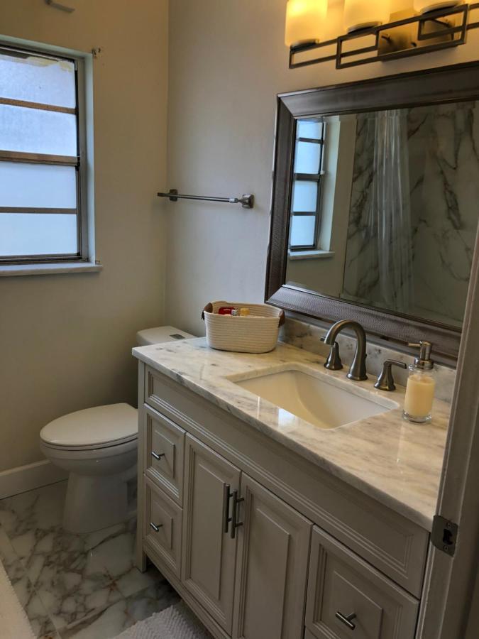 Cheerful 3 Bed House In A Cul- De-Sac! Villa Tampa Exterior photo